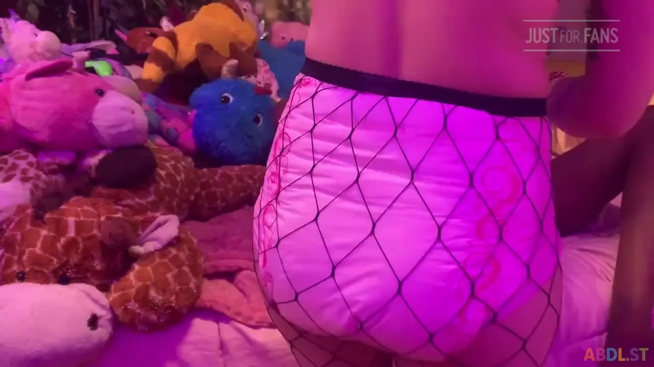 Princess Starry - Bestie In A Diaper 🥰👯‍♀️.mp4