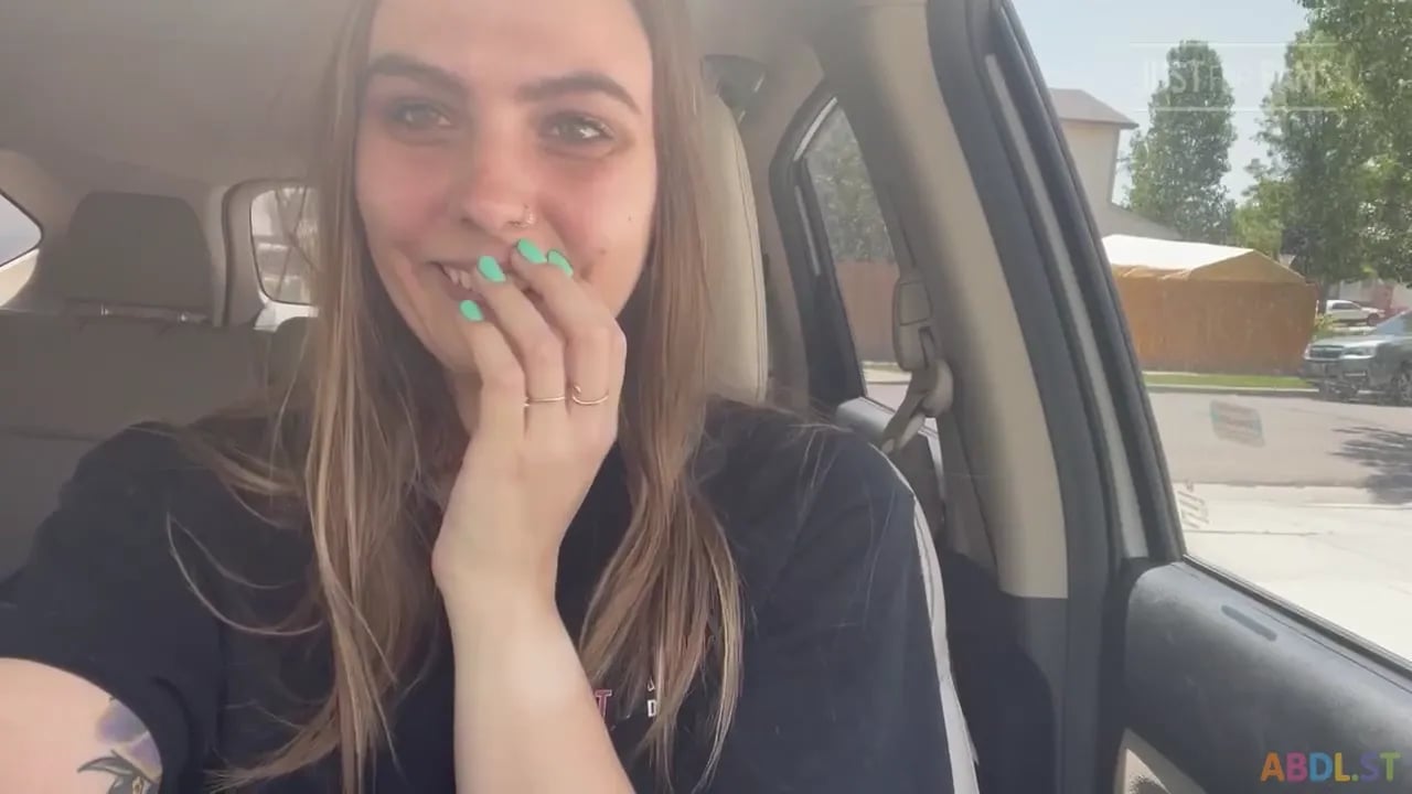 Princess Starry - Car Diaper Mess Public Humiliation.mp4