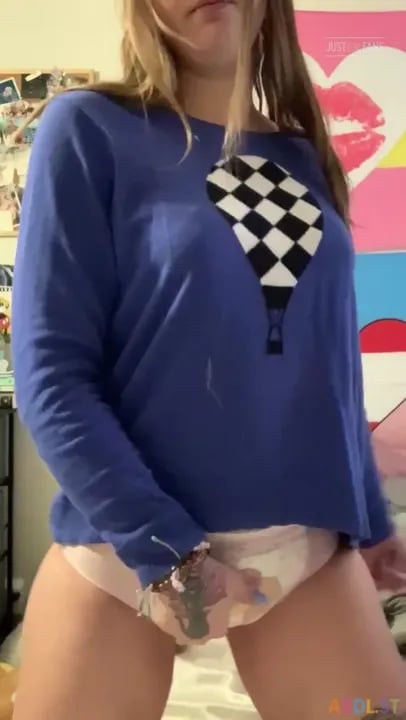 Princess Starry - Messing In Baby Pull Ups.mp4