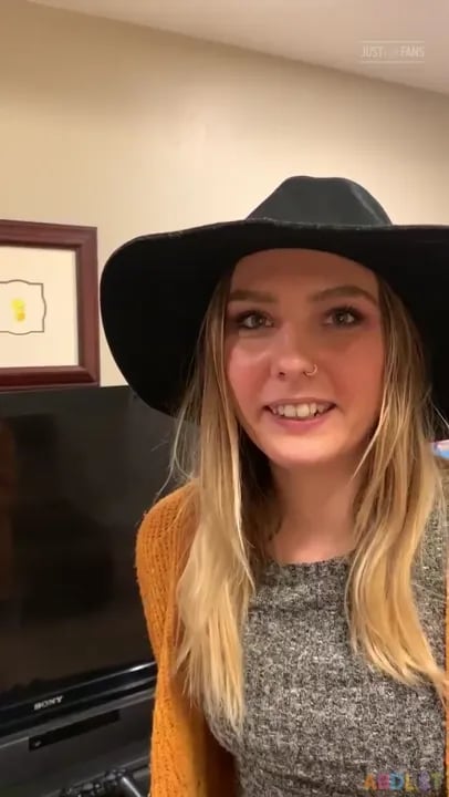 Princess Starry - Witch Mommy Turns You Baby.mp4