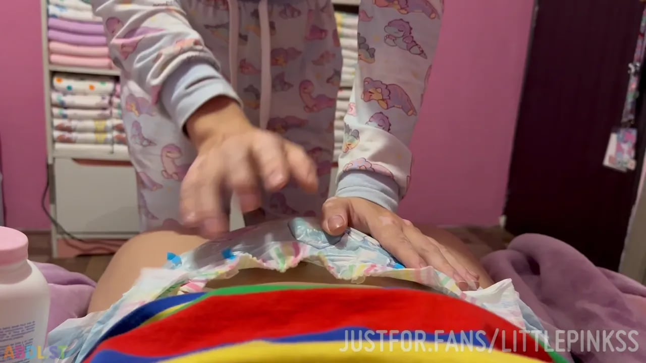Littlepinkss - Diaper Change And Cleanup Time.mp4