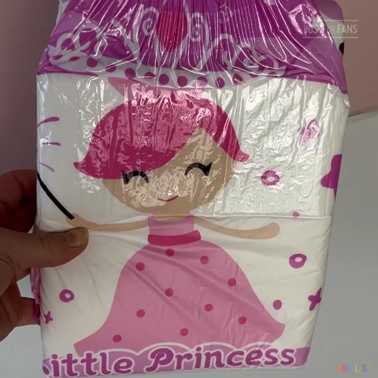 Herbabyleo - Pink Dream Diaper Showcase