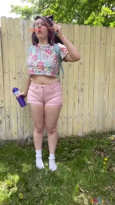 Succubunnie - Bubble Play And Diaper Change.mp4