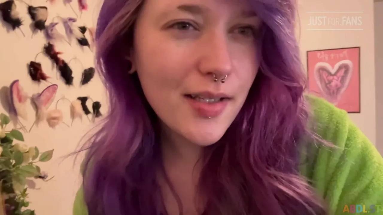 Succubunnie - Casual Diaper Filling Vlog.mp4