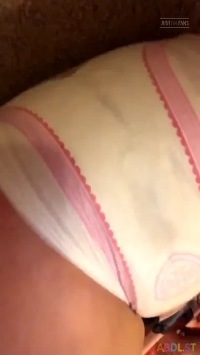 Succubunnie - Not Ready For Potty Training