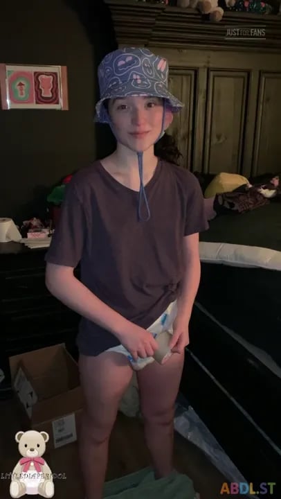 Littlediaperidol - Messy Diaper Grocery Store Trip