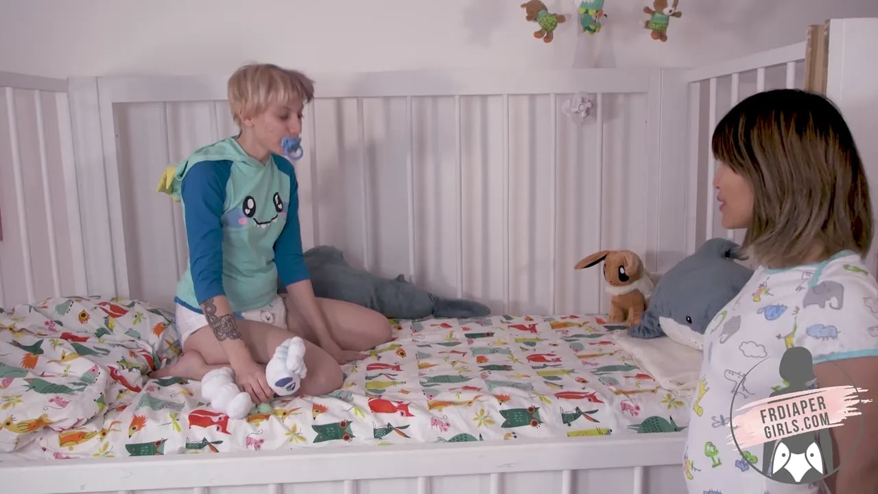 FRDiaperGirls - sisters in diapers.mp4
