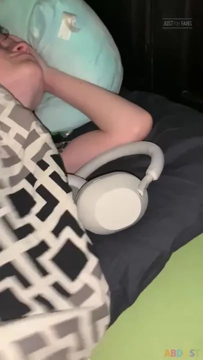 Littlediaperidol - Waking Up a Wet Baby