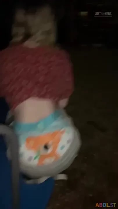 Littlediaperidol - Park Rides and Wet Diapers
