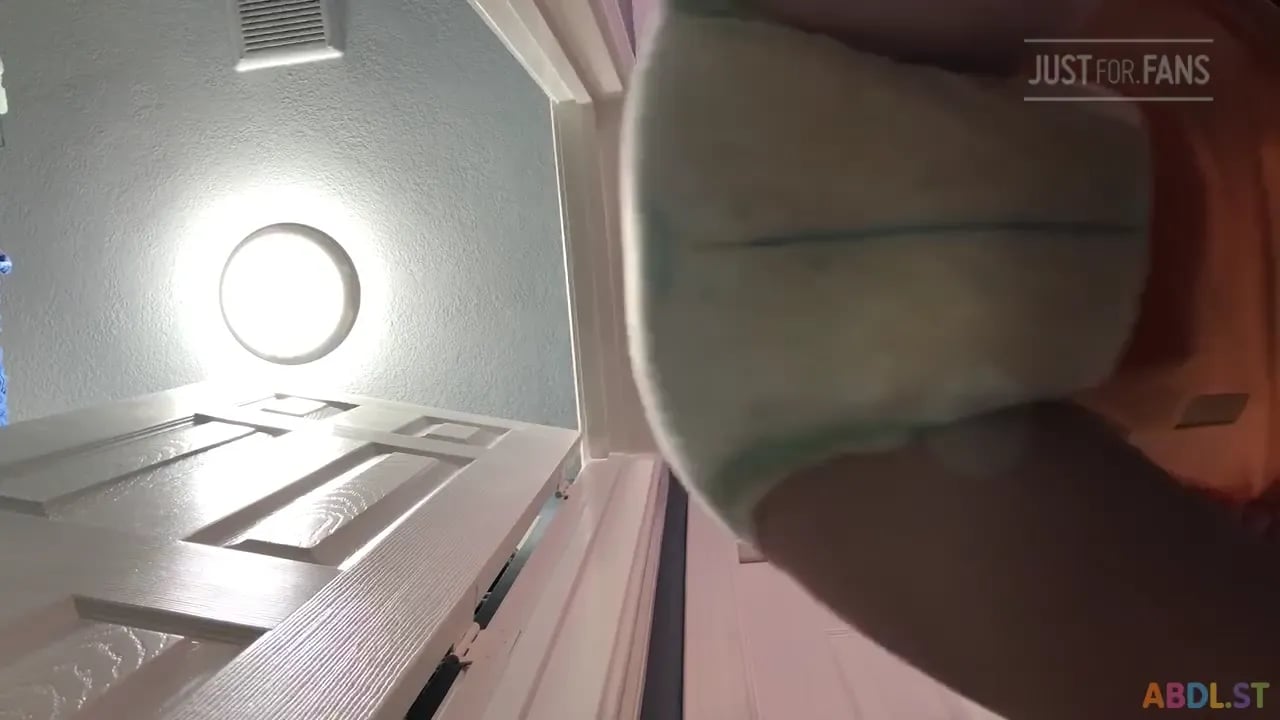 Littlediaperidol - Seductive Solo Playtime