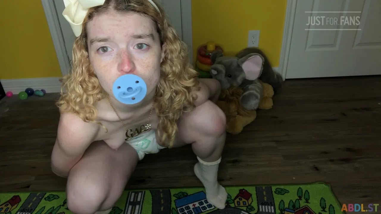 Littlediaperidol - Good Girl Diaper Playtime