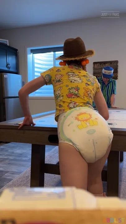 Littlediaperidol - Playing Air Hockey in Thick Diapers