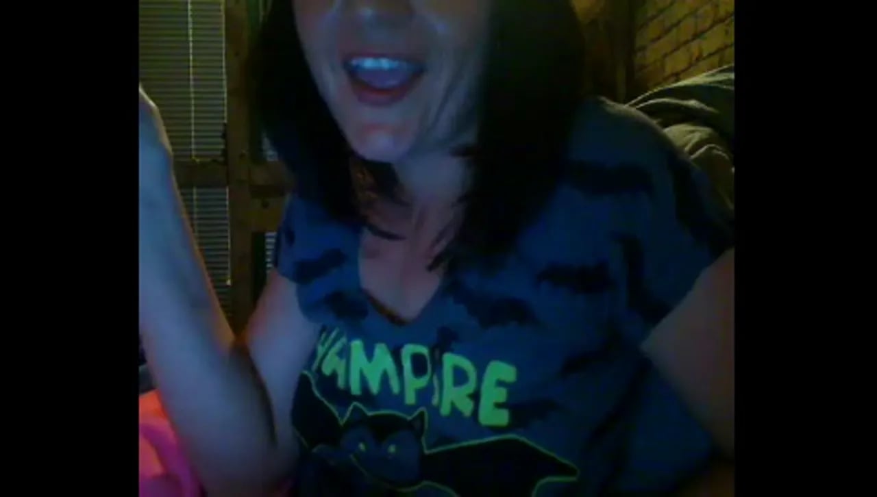 Diaper-427---Web-Cam-DL-Girl-huPX7N56.mp4