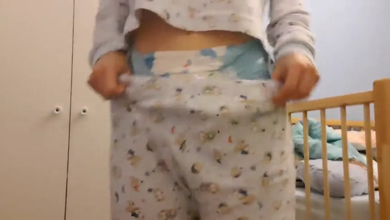 Diaper-827-FCKK2Nnd.mp4