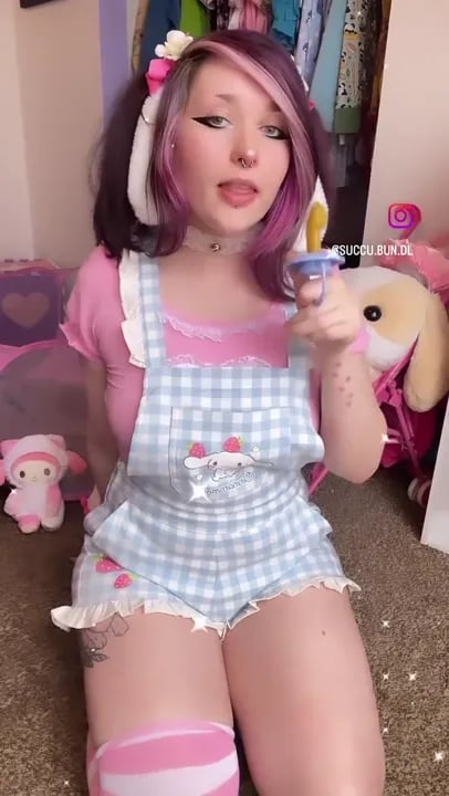 tumblr_rqklbpaTWc1zpmkv4-EXtPT85R.mp4