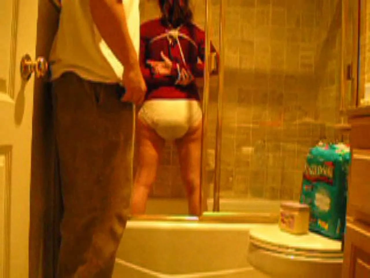 HerDiapers - 06.wmv