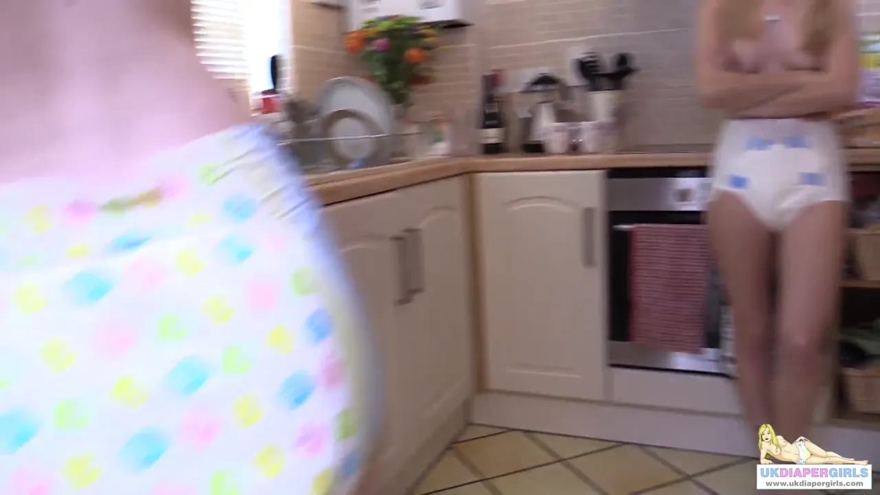 UK Diaper Girls - Brook, Chloe and Tindra 6.mp4