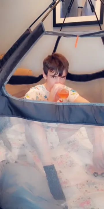 AB-Dreams - Mommy Makes Baby Cody Fill His Diaper.mp4