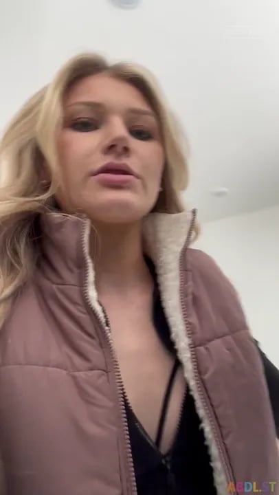 Blackrasbaby - Leaking Huggies In My Car.mp4