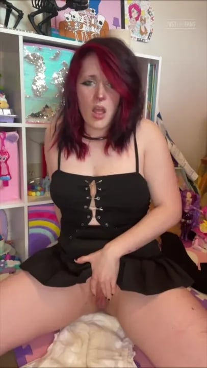 AB-Dreams - Open Diaper Wetting And Cumming.mp4