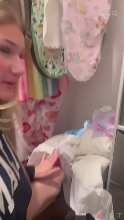 Blackrasbaby - Taking Out The Worlds Heaviest Diaper Trash