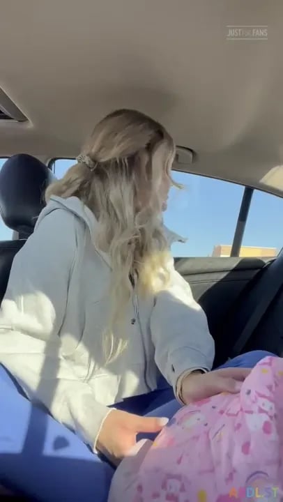 Blackrasbaby - Wetting My Diaper In My Car.mp4
