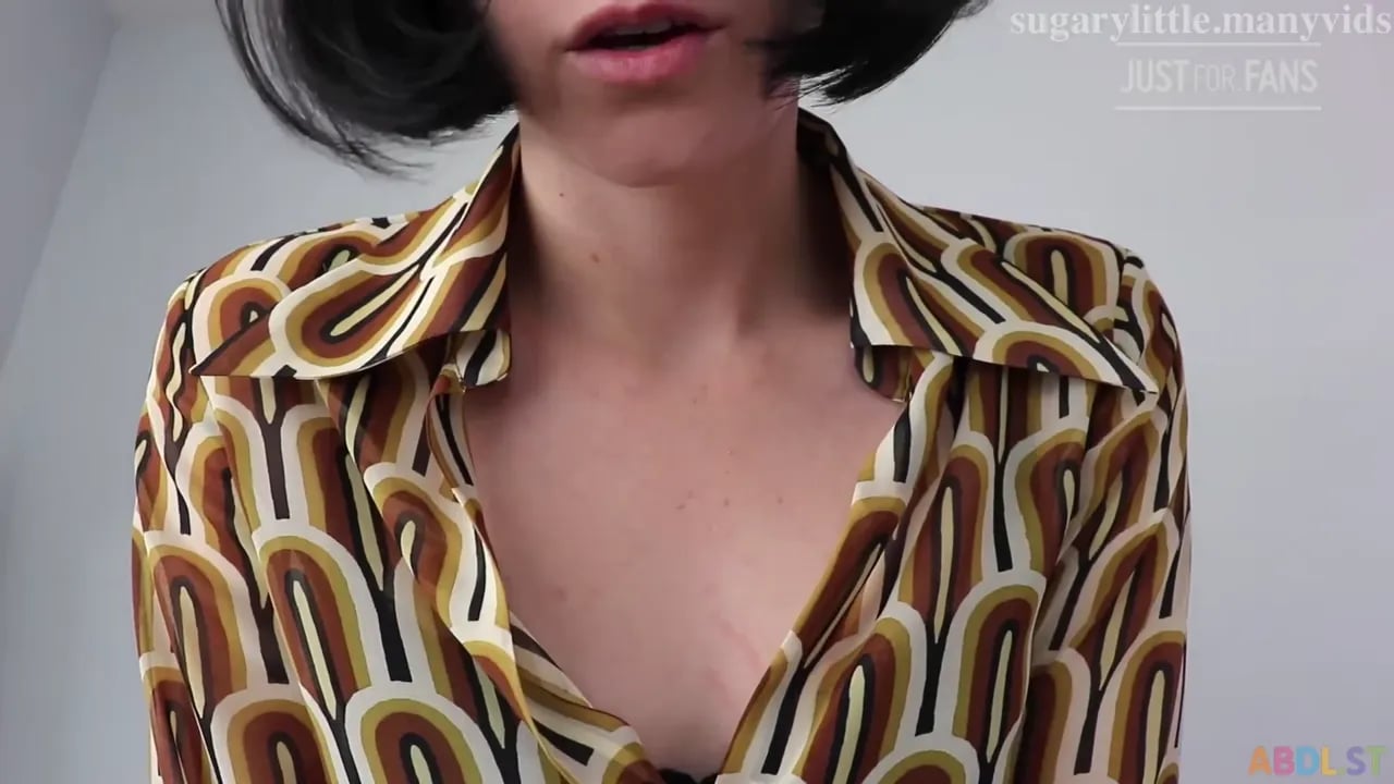 SugaryLittle - Babysitter Turned Diaper Baby.mp4