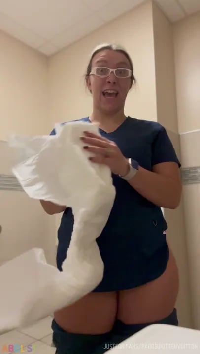 PaddedkittenVuittQn - Almost Couldn't Hold It