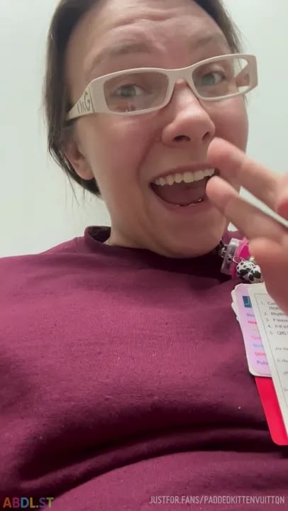 PaddedkittenVuittQn - Another Pee I Cant Remember Where.mp4