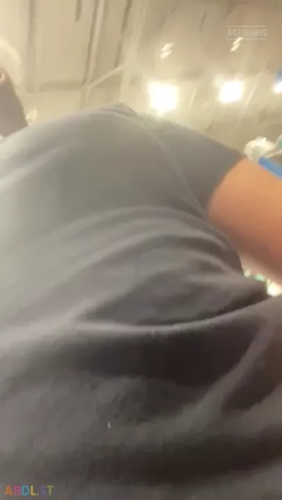 PaddedkittenVuittQn - Guy Would Not Stop Following Me