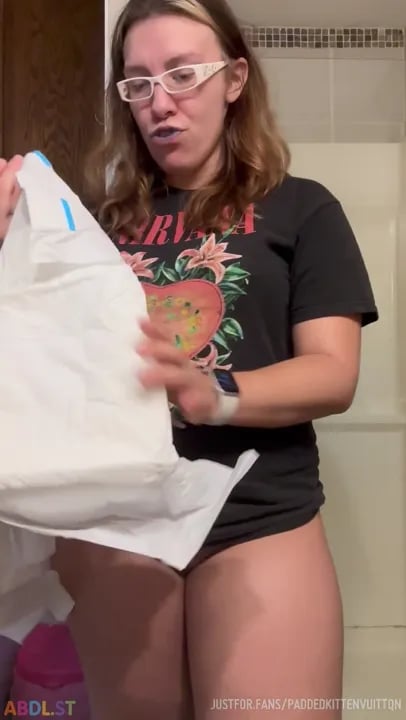 PaddedkittenVuittQn - Had A Blue Icee And Little Mermaid