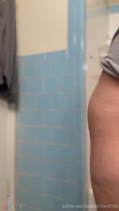 PaddedkittenVuittQn - Happy Day Off Tomorrow