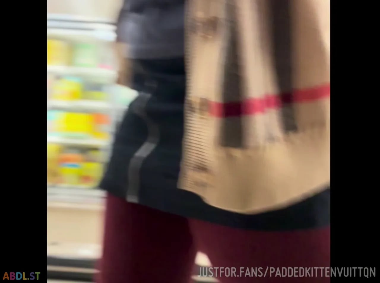 PaddedkittenVuittQn - I Go To The Store And Feel The Urge