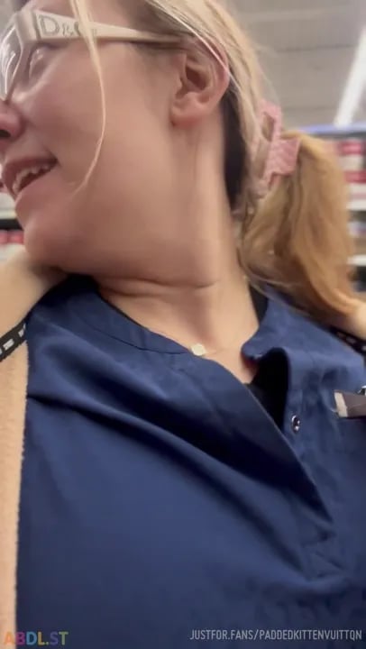PaddedkittenVuittQn - I Just Might Be Noticeably Stinky