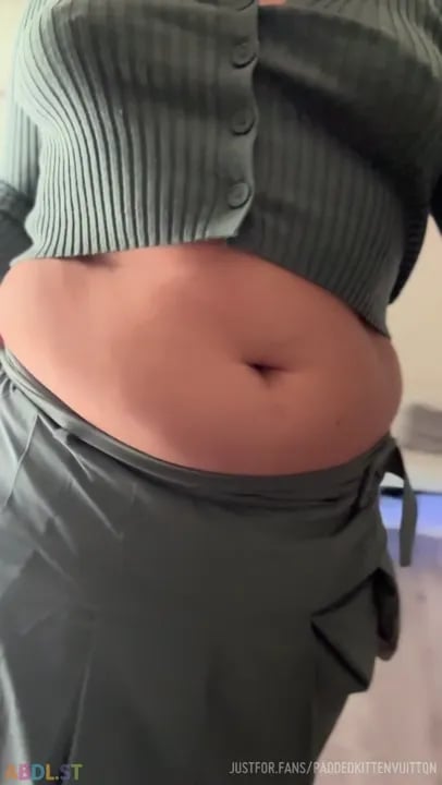 PaddedkittenVuittQn - Just Enjoying My New Outfit