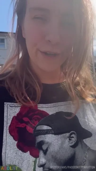 PaddedkittenVuittQn - Just Enjoying The Warm Weather