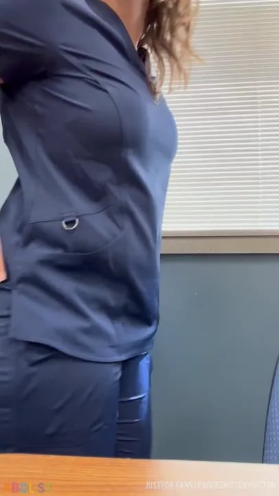PaddedkittenVuittQn - Just Giving A Little Tease