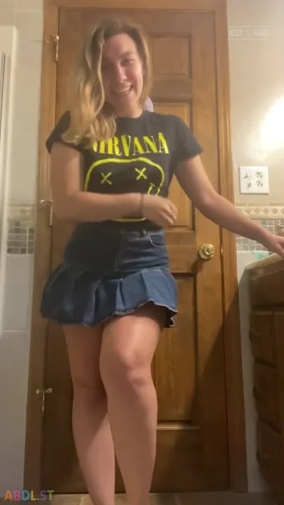 PaddedkittenVuittQn - Outfit Of The Day Love This Skirt