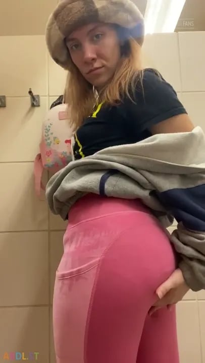 PaddedkittenVuittQn - Played In The Mall Bathroom