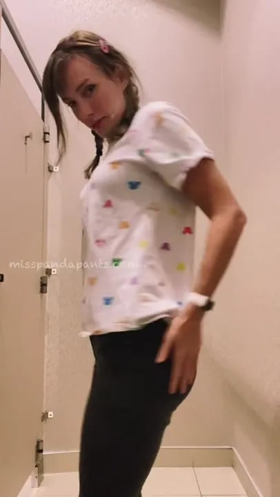 Misspandapants 0006