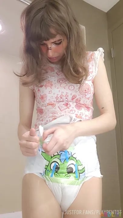 Playpentot - Cute Snoof ABDL Playtime.mp4