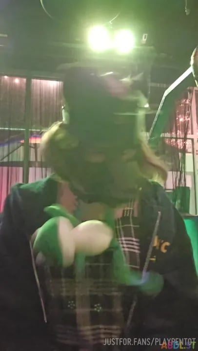 Playpentot - Daddys Tug Of War Win.mp4