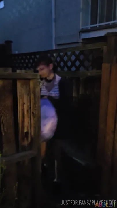 Playpentot - Diaper Change And Trash Duty.mp4
