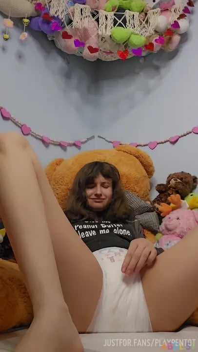 Playpentot - Leaky ABDL Fun With Chompy.mp4