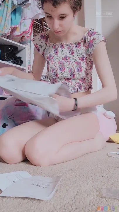 Playpentot - New Kitchen Supplies And Froggy Hat
