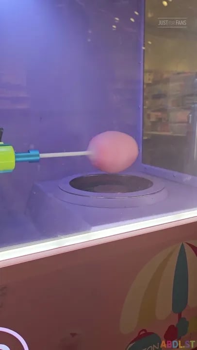 Playpentot - Robot Makes Sweet Cotton Candy