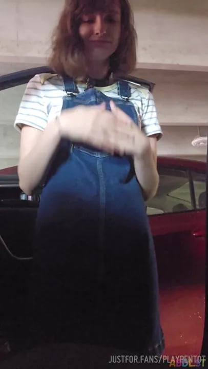 Playpentot - Sneaky Parkade Peeing Embarrassment.mp4