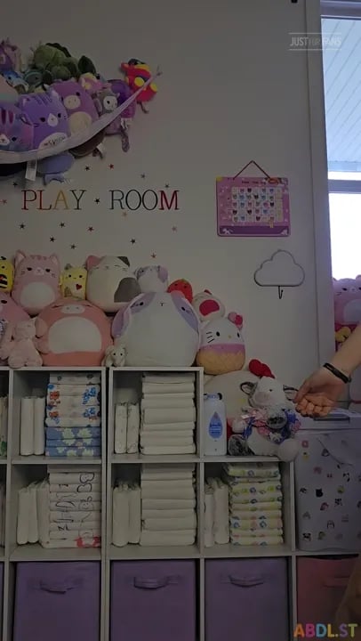 Playpentot - Stepsister Dances Naked For You