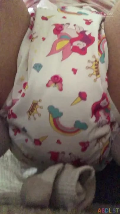 Pulluppoofs - Loud Poopie Unicorn Princess Diapers.mp4