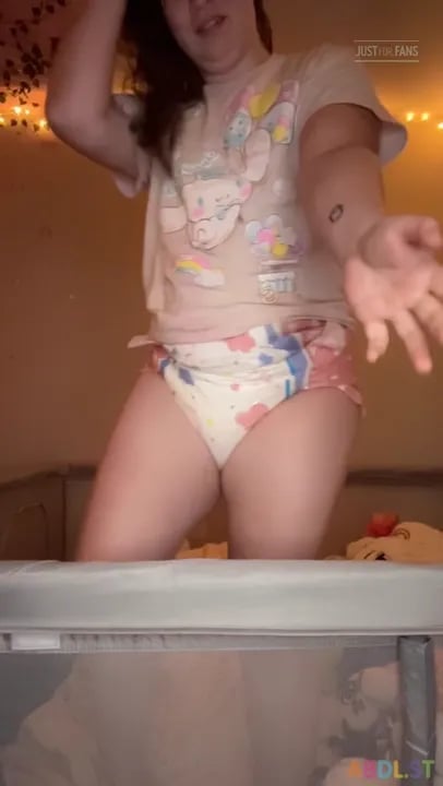 Pulluppoofs - Playpen Diaper Change ABDL Fun.mp4